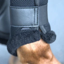 Gamaschen Anatomic Mesh, Dressurgamaschen, mit Kunstfellrand