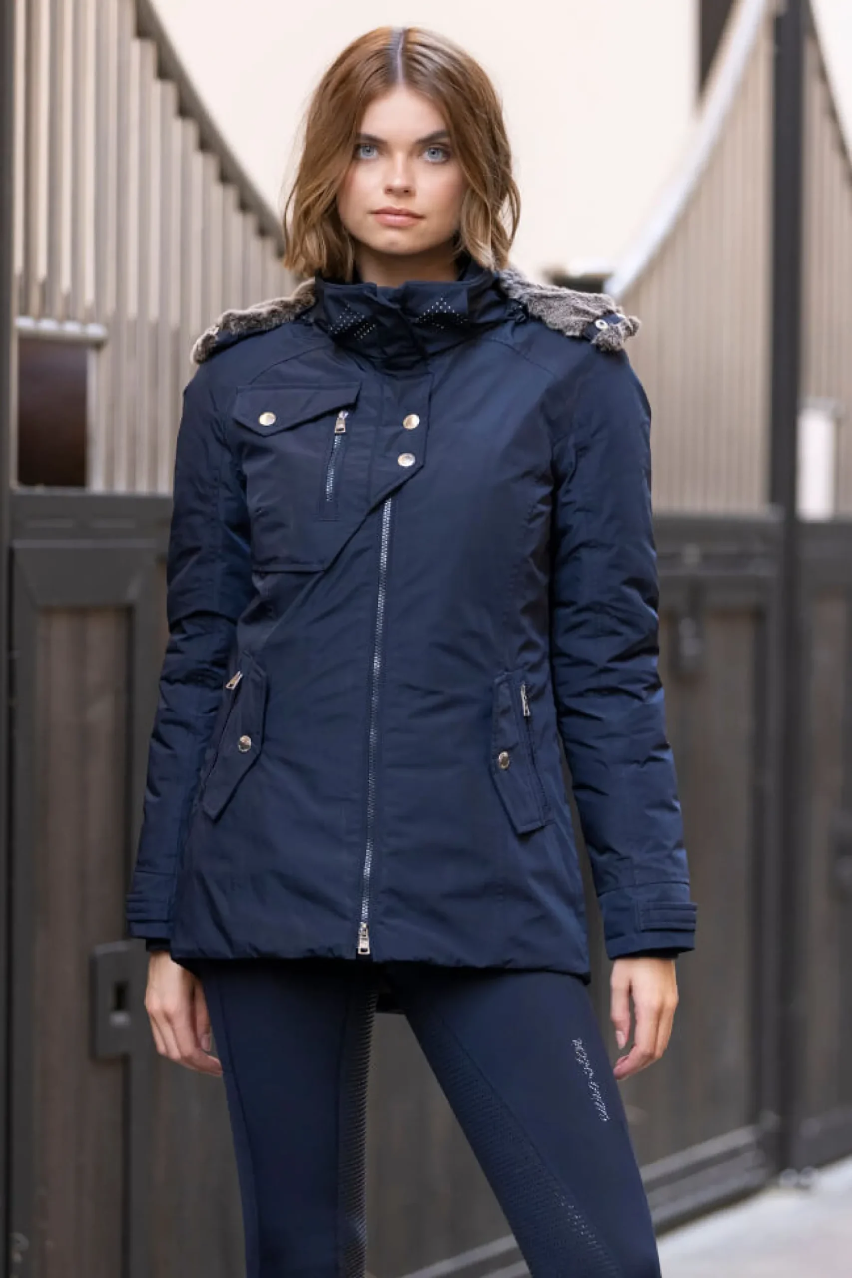 Jacke Damen ESLajana HW22, Parka