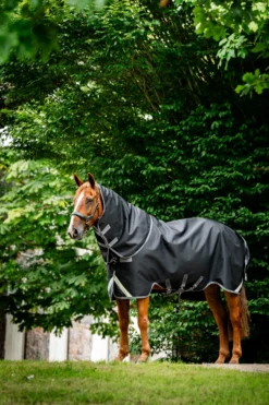 Outdoordecke Rambo Supreme 1680D Plus Turnout VL Heavy, 450 g, mit abnehmbarem Halsteil