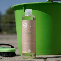 Pferdeshampoo