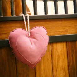 Pferdespielzeug IRHStable Buddy Heart