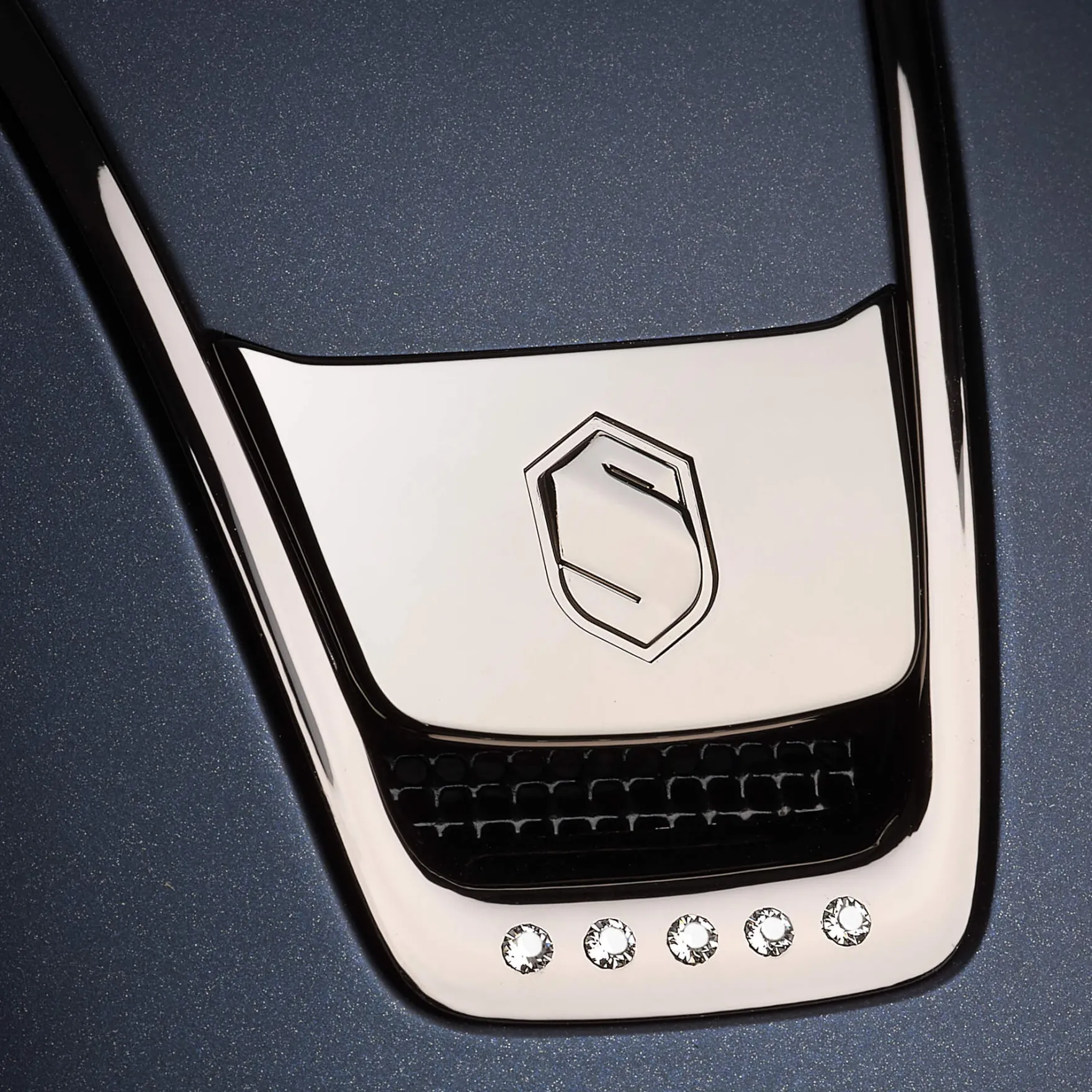 Reithelm Classic 2.0 Shadowmatt, Top Paint, Trim + Blason Black Chrome,5 Sw Crystal Colour