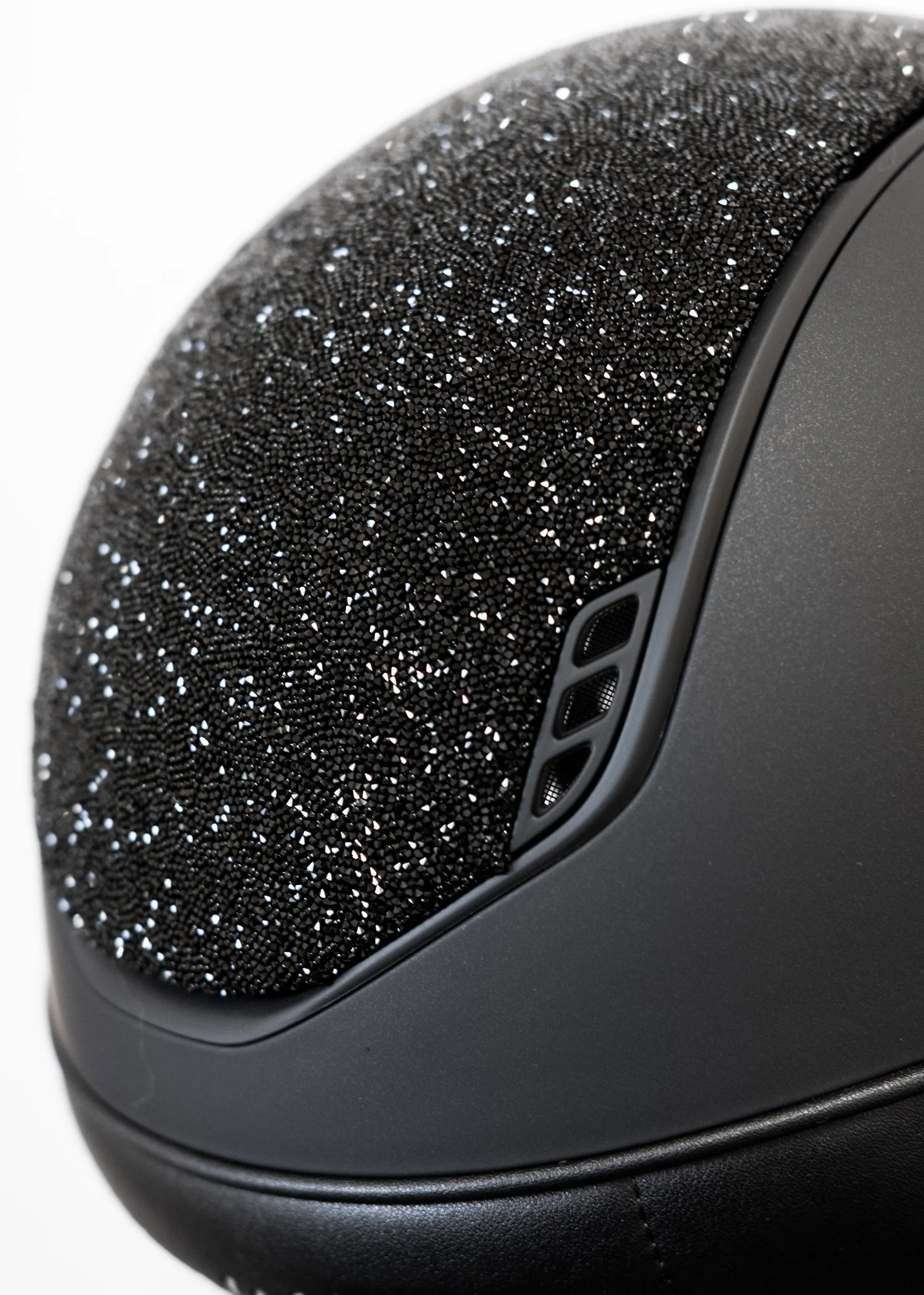Reithelm Classic 2.0 Shadowmatt, Top Ultra Fine Rocks, Trim + Blason Matt Black