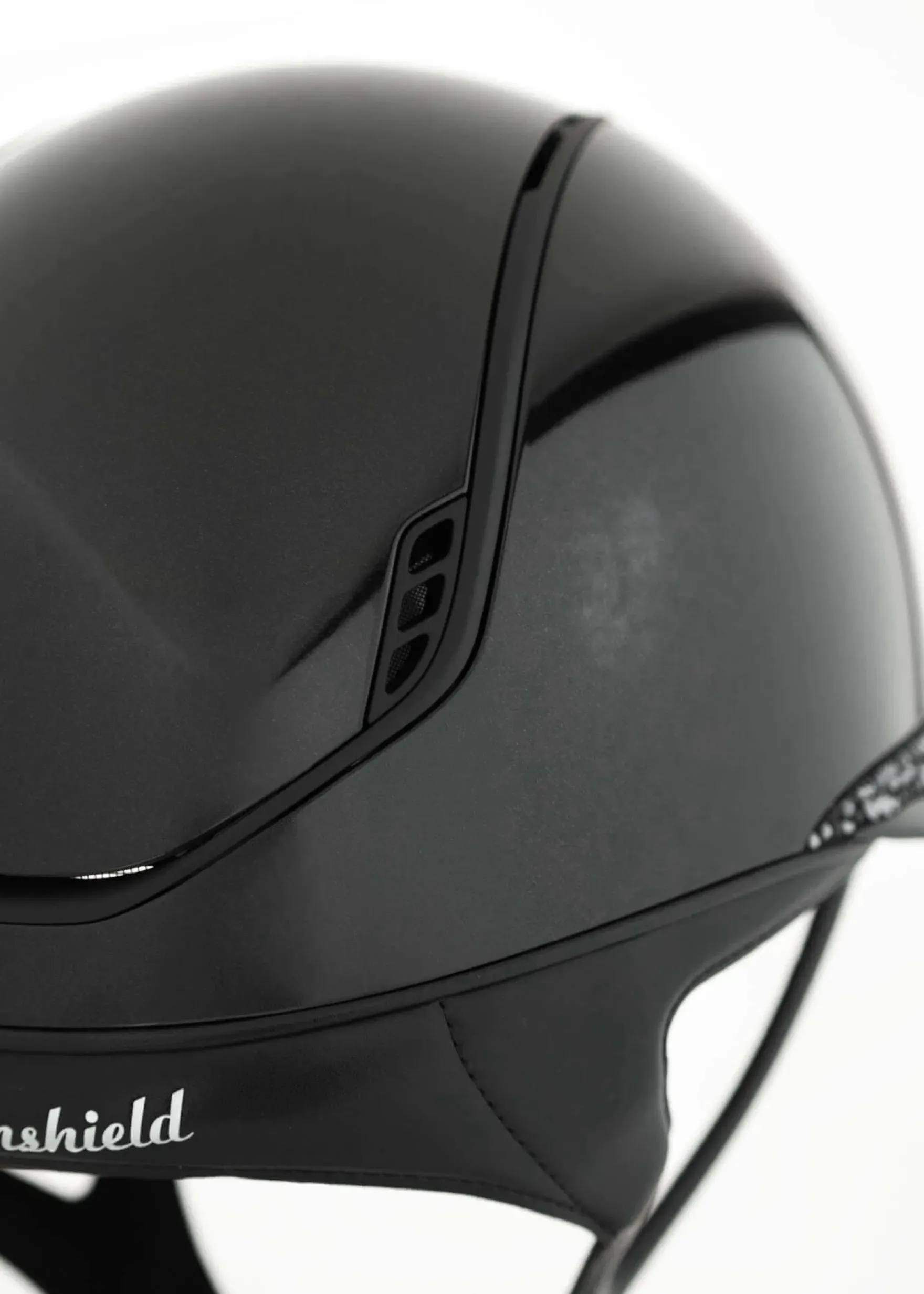 Reithelm Miss Shield 2.0 Shadowglossy, FB Glacier Crystal Black, Trim + Blason Matt Black