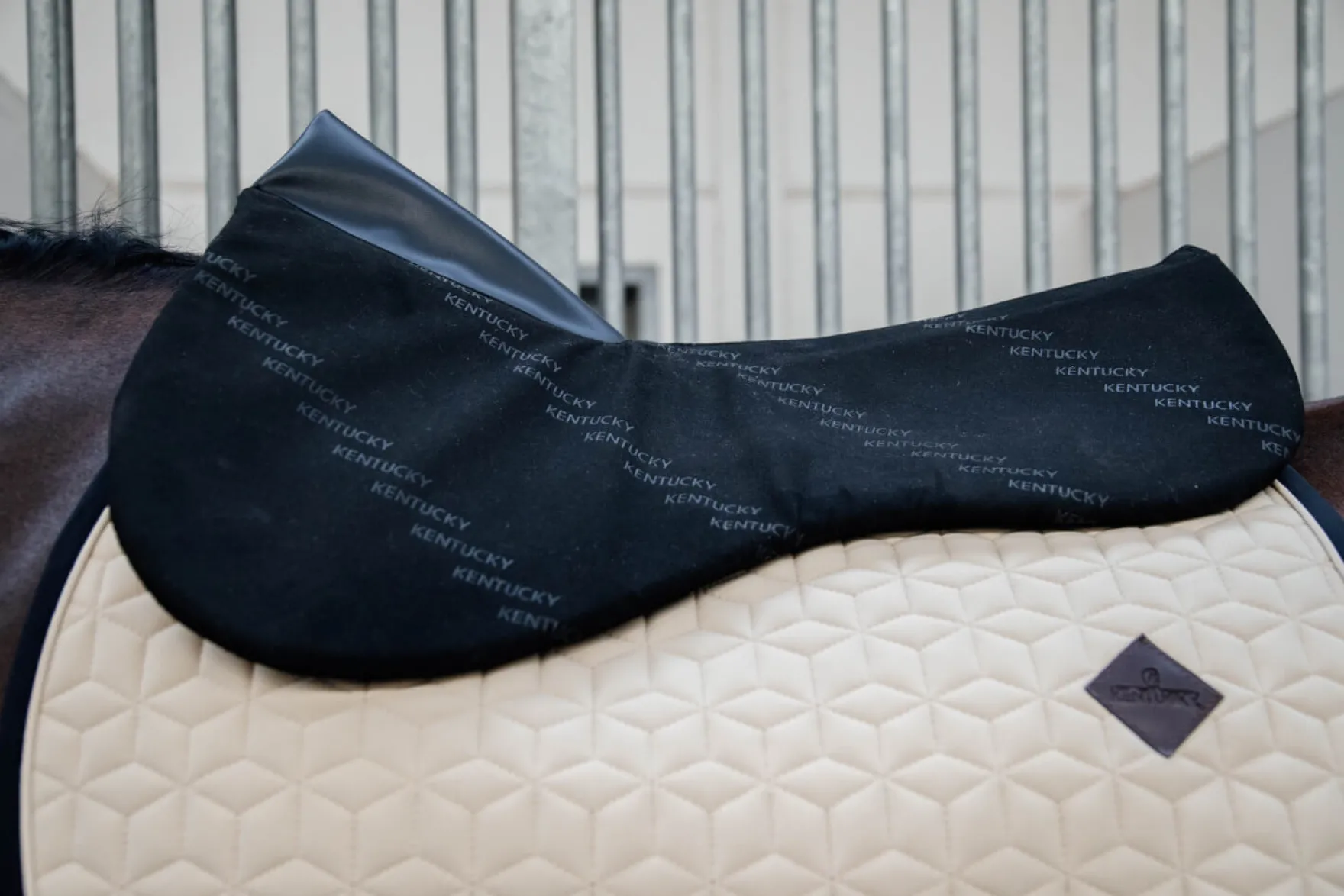Sattelpad Impact Equalizer