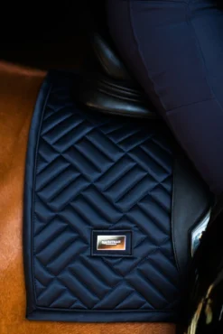 Schabracke Maze Modern Tech Navy, Dressurschabracke