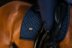 Schabracke Maze Modern Tech Navy, Dressurschabracke