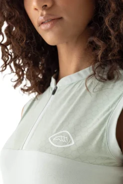 Top Damen Eqcraving FS26, Trainingstop, UV-Top, ärmellos